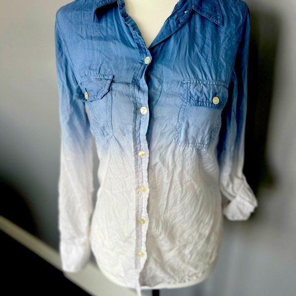 Ombré button up blouse - Picture 1 of 5